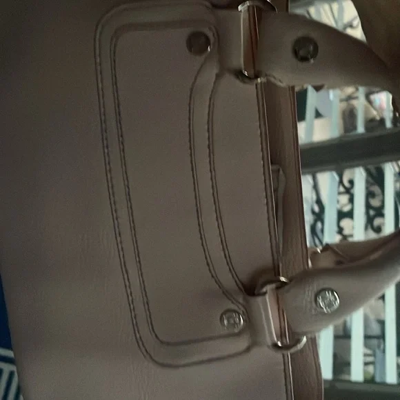 Beautiful Soft Celine Pink Leather Boogie Bag Silver Logo w/Dustbag + Tags - Picture 13 of 15